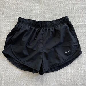 Nike Black Athletic Shorts Lightweight Elastic Waist